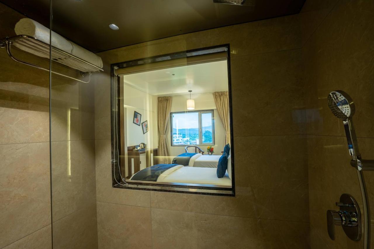 Mastiff Grand The Sia Palace Suites & Banquets, Khopoli, Near Imagica Exterior foto
